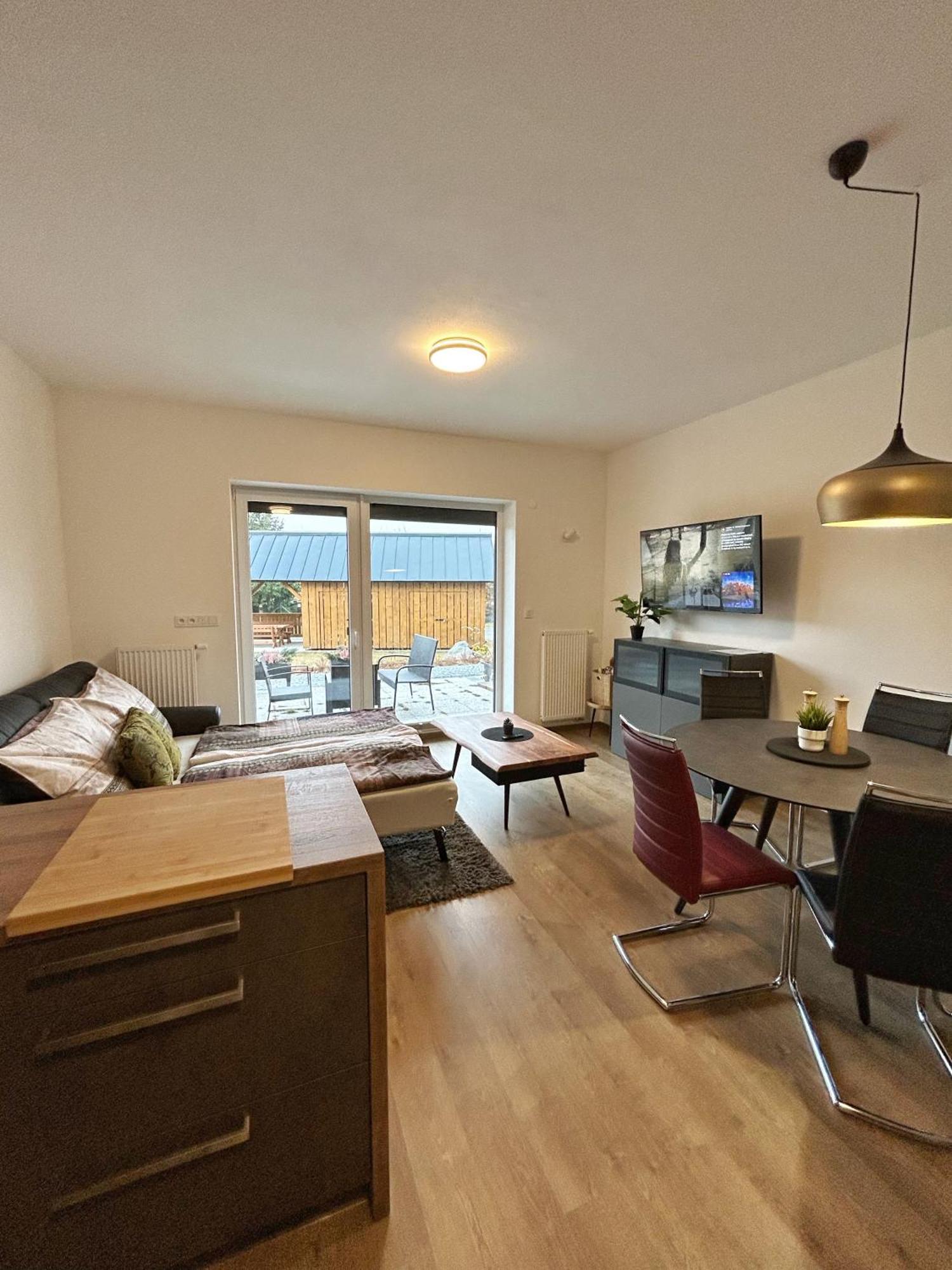 Apartman A3 Kasperky Slunny Moderni Apartman Na Horach Kasperske Hory Exteriör bild